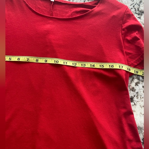 Red T-Shirt Dress. Size Medium - Picture 4 of 4